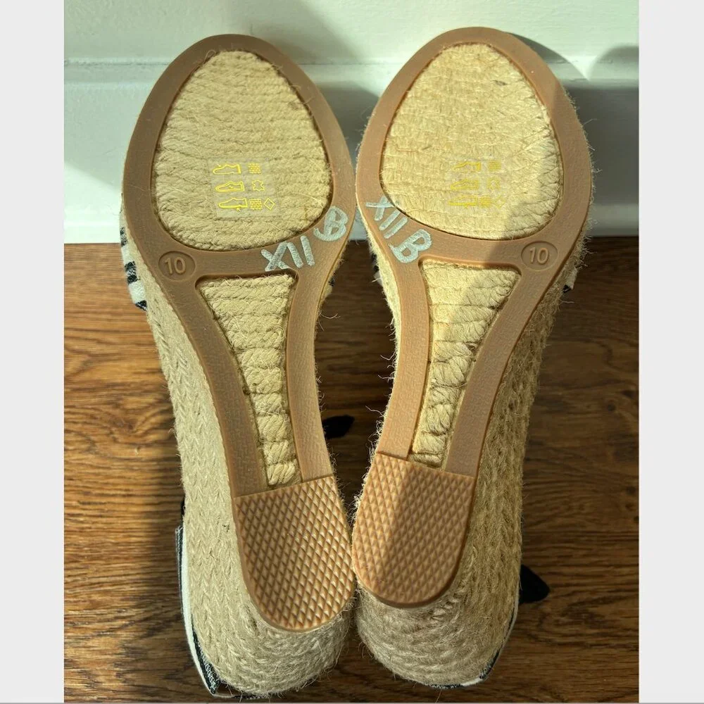 J. Crew NWOT Espadrille Wedges with Ankle Wrap in Stripe - Size 10